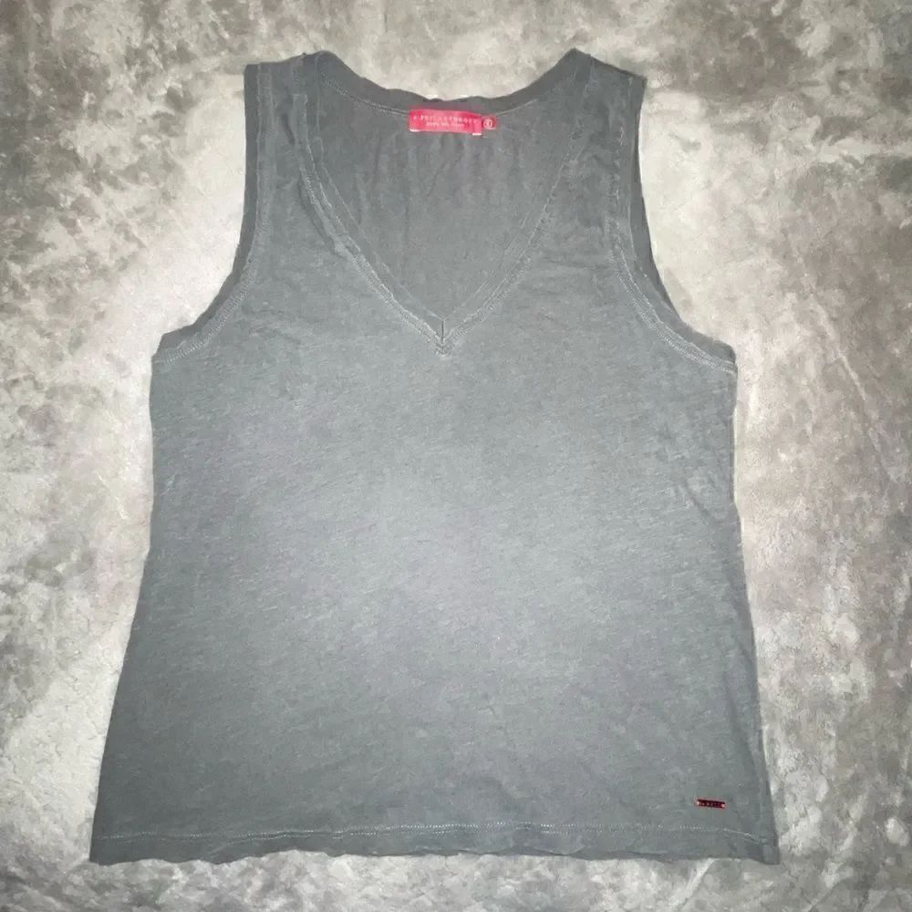 n:PHILANTHROPY Distressed Muscle Tee